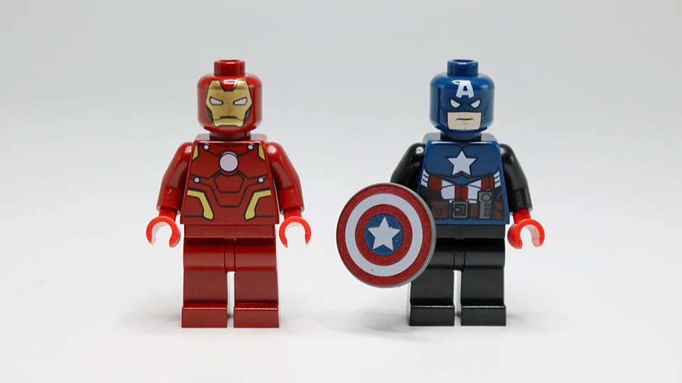 2012 toy fair captain america and iron man